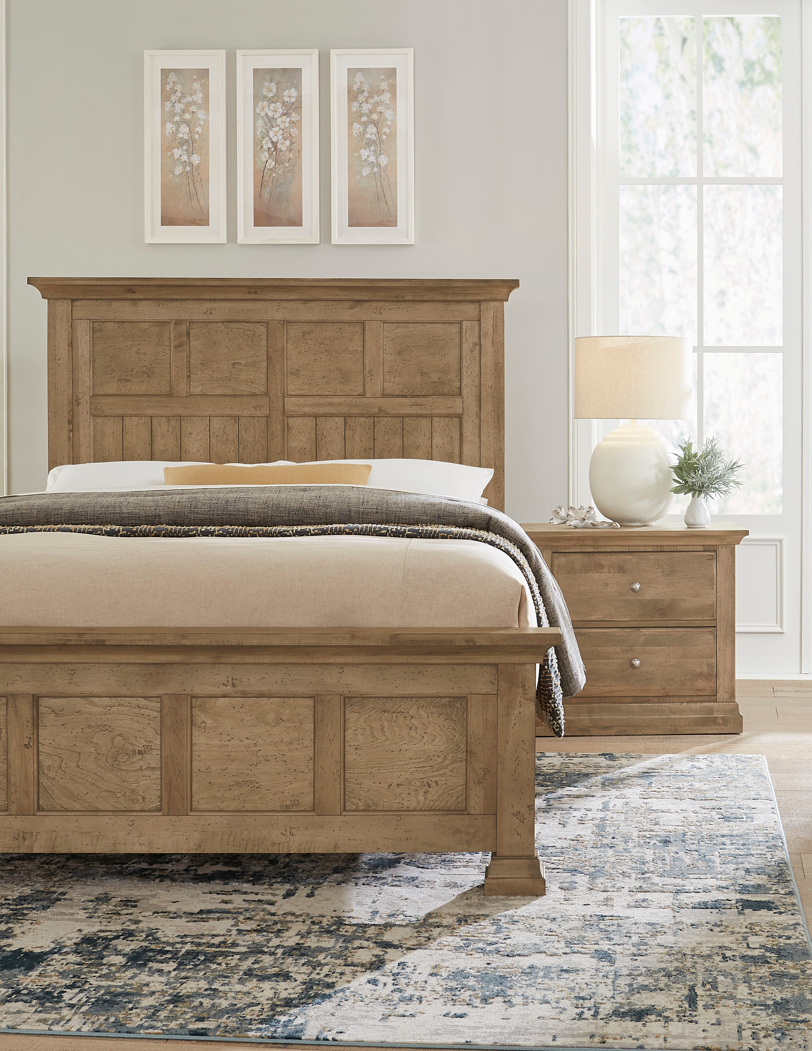 Artisan and Post by Vaughan-Bassett Carlisle Window Pane Bed in Warm Natural