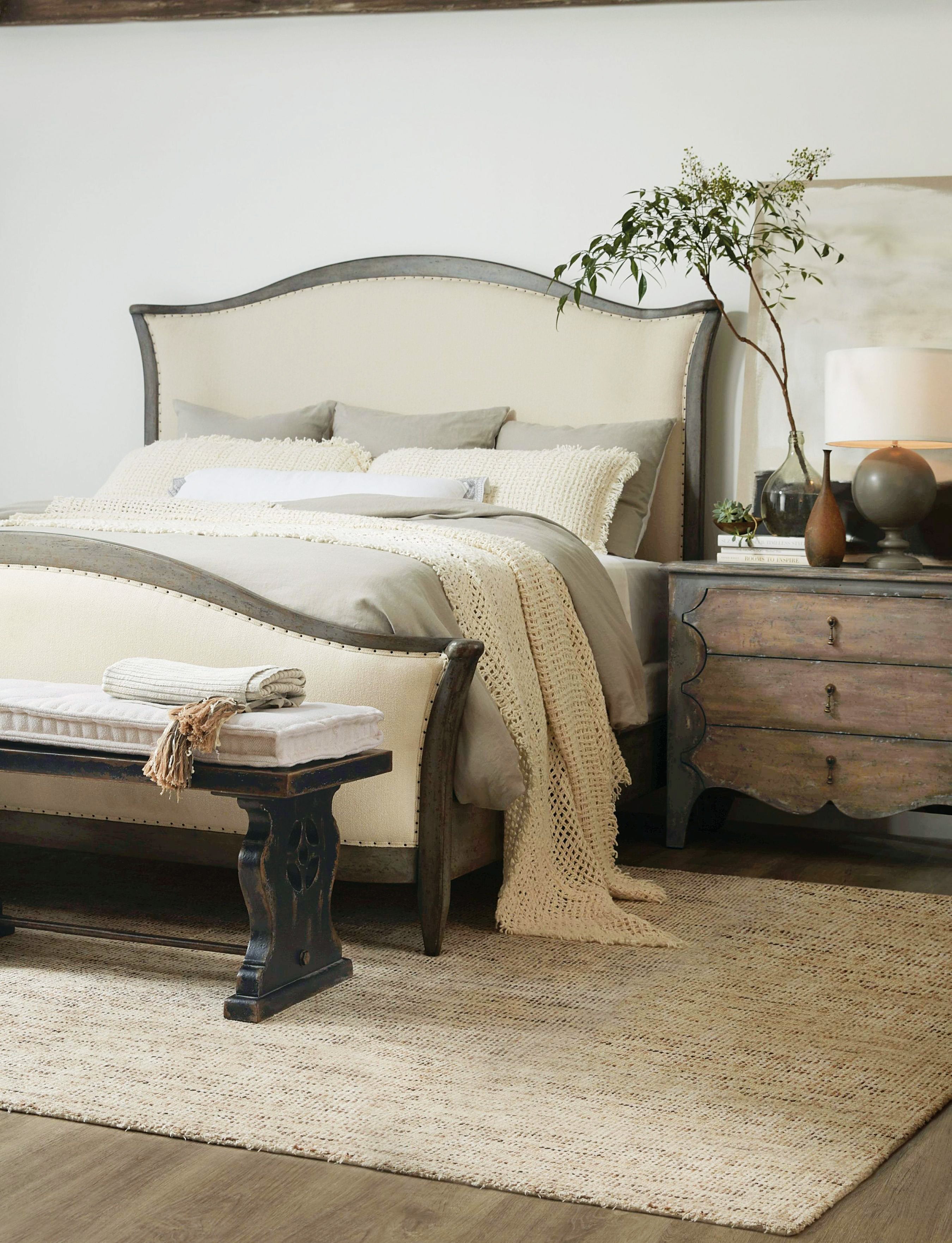 Hooker Furniture Ciao Bella Bench in Beige