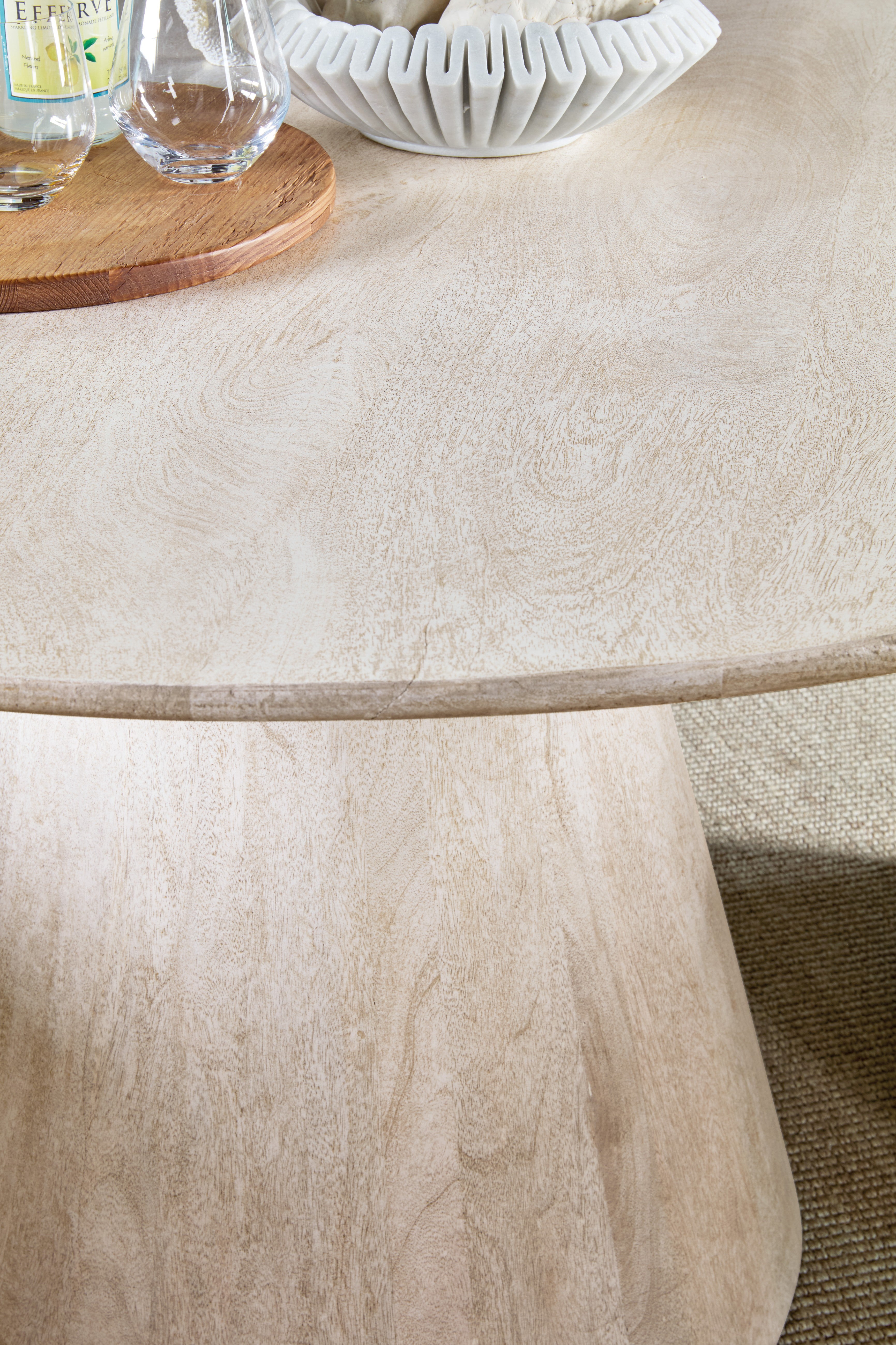 Hooker Furniture Commerce and Market Madison Round Dining Table