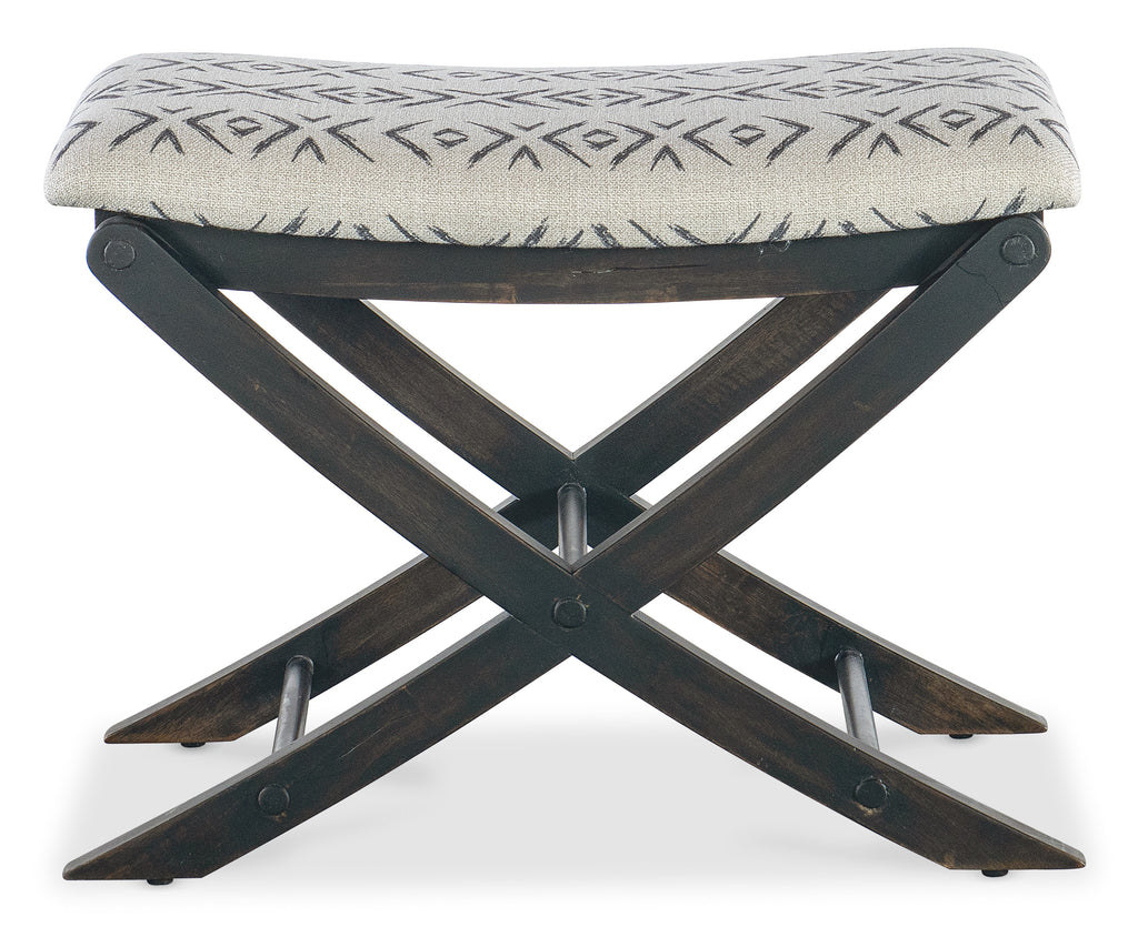 Hooker Furniture Retreat Camp Stool Bed Bench