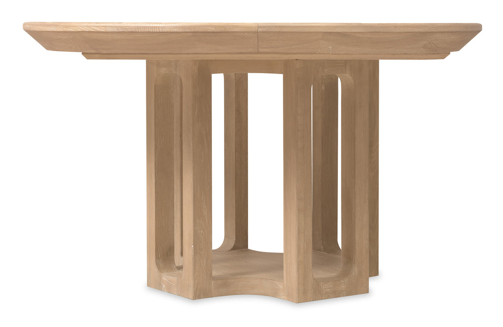 Hooker Furniture Banyon Bay Round Dining Table with One 18-inch Leaf in Desert Oak