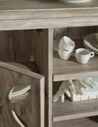 Hooker Furniture Commerce & Market Underhill Entertainment Console in Light Wood