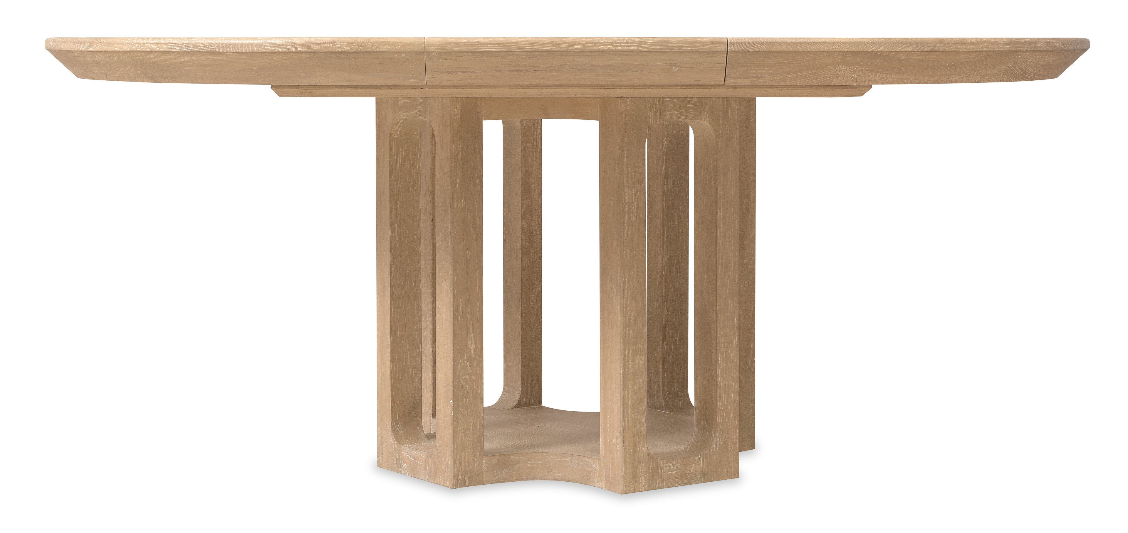Hooker Furniture Banyon Bay Round Dining Table with One 18-inch Leaf in Desert Oak