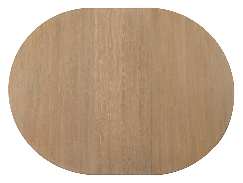 Hooker Furniture Banyon Bay Round Dining Table with One 18-inch Leaf in Desert Oak